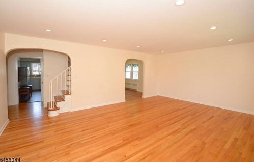 128 Kingston Ave, Paterson NJ  07506-1248 exterior