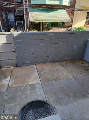 2531 15 St, Philadelphia PA 19132-0039 exterior