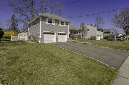 19 Lenhome Dr, Cranford, NJ 07016-2956