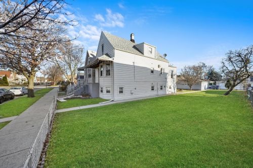 3707 53rd Ave, Chicago, IL 60804-4423