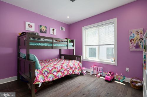 1622 Front St, Philadelphia PA 19122-3202 exterior