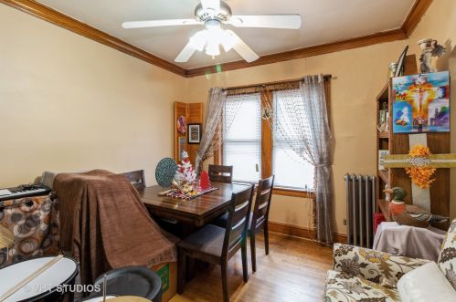 3922 Leclaire Ave, Chicago IL 60641-5083 exterior