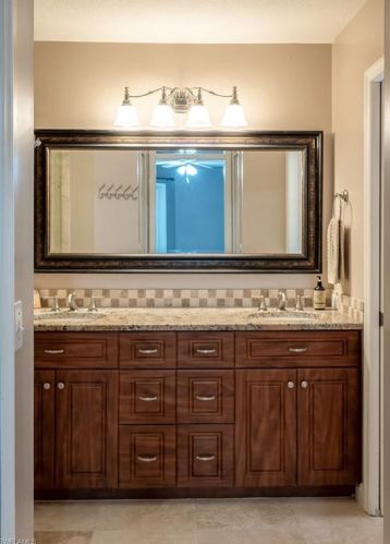 1221 31 St, Naples FL 34117-3102 exterior