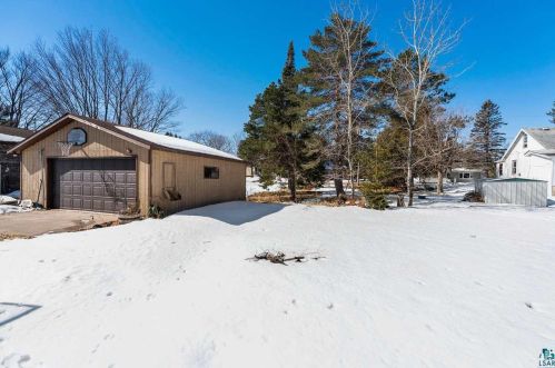 321 Mulberry St, Duluth MN 55811-2519 exterior