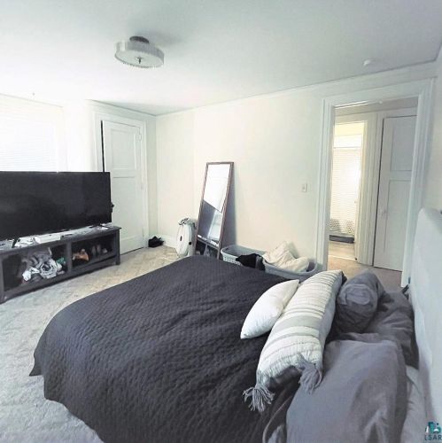 425 17 Ave, Duluth MN 55812-1700 exterior