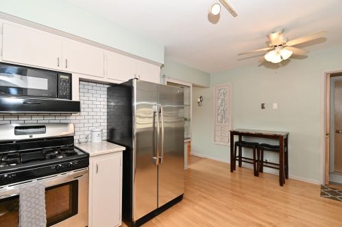 3301 77 St, Milwaukee WI 53219-1854 exterior