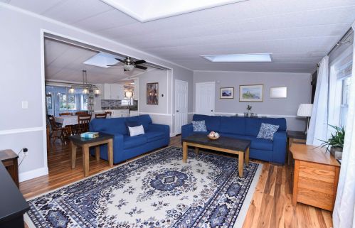 36 Melodie Ln, Barrington NH 03825-3633 exterior