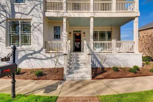 1670 Duncan Dr, Atlanta, GA 30318-2789