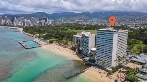 2895 Kalakaua Ave, Honolulu HI  96815-4093 exterior