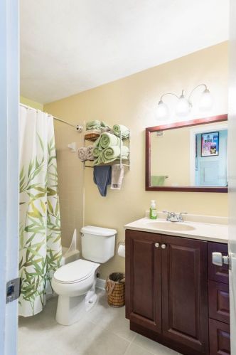 1073 Hiawassee Rd, Orlando FL 32835-1821 exterior