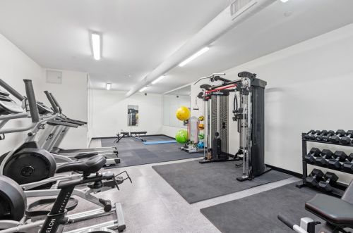 3725 Butler St, Pittsburgh PA 15201-1303 exterior