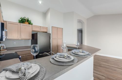 9022 Minnesota Ave, Chandler AZ 85248-6633 exterior