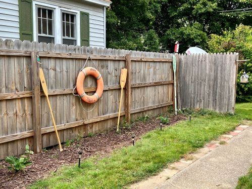 1172 Dale Ave, Meskegon MI 49441-2209 exterior