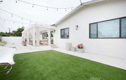 13321 Bubbling Well Rd, Tustin CA  92780-3915 exterior