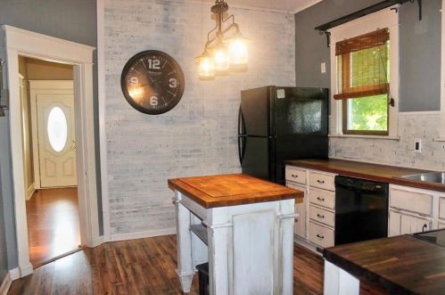 7192 Pa Rte 873, Slatington PA 18080-3401 exterior