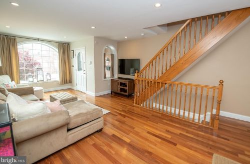 2932 Juniper St, Philadelphia PA 19148-4951 exterior