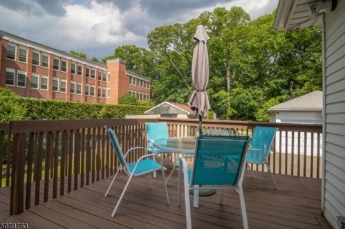 25 Forest Ave, Paterson NJ 07506-1826 exterior