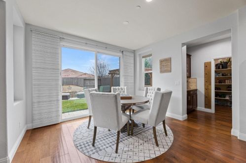 3124 Aldridge Way, Folsom CA  95762-9513 exterior