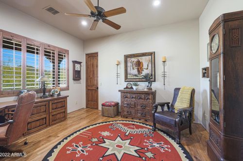 37025 33rd Ave, Phoenix AZ  85086-8740 exterior