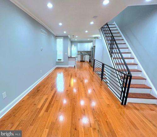 2878 Cedar St, Philadelphia PA  19134-4230 exterior