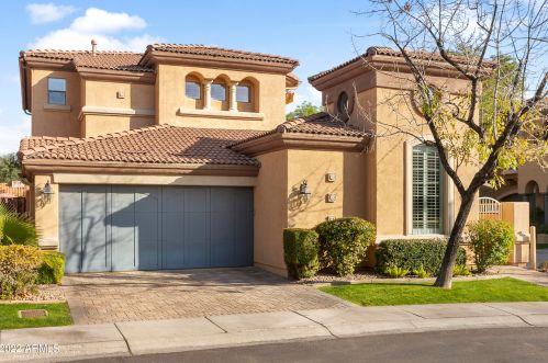 5103 34th Way, Phoenix, AZ 85018-1549