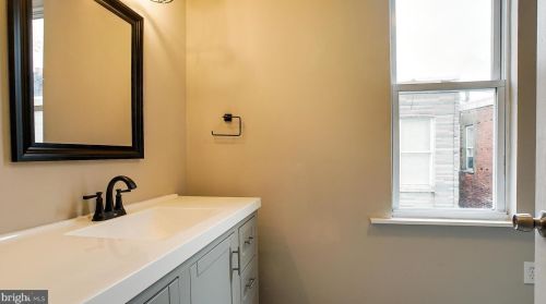 2028 Mckean St, Philadelphia PA 19145-2827 exterior