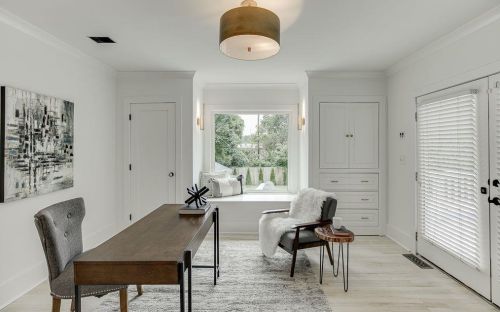 239 Midvale Dr, Atlanta GA  30342-3326 exterior