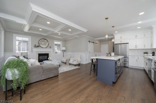 26 Minton Ave, Chatham Township NJ  07928-2740 exterior