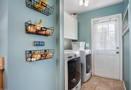 2731 8 Ave, Naples FL 34120-4919 exterior