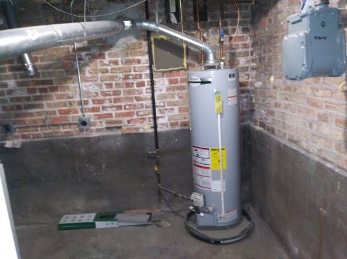 607 Hamlin Ave, Chicago IL  60624-1126 exterior