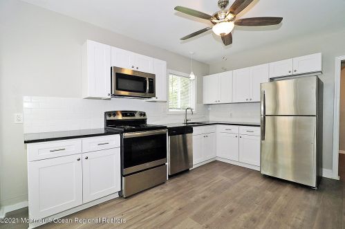 480 Veterans Hwy, Jackson Twp NJ 08527-5122 exterior