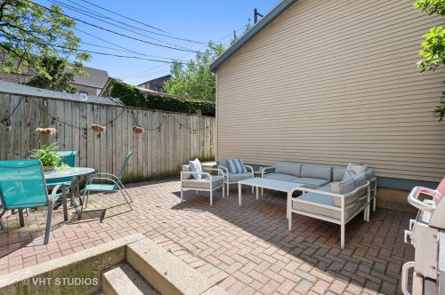 2302 Leavitt St, Chicago IL  60608-4020 exterior