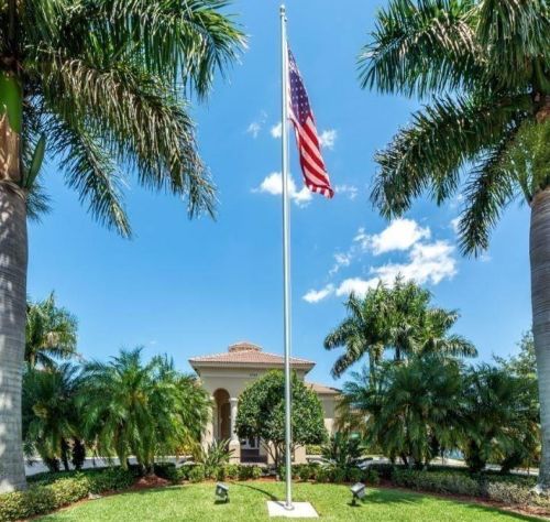 5629 Spanish Riv Rd, Fort Pierce FL 34951-2896 exterior