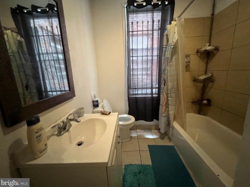 4118 Girard Ave, Philadelphia PA 19125-3305 exterior