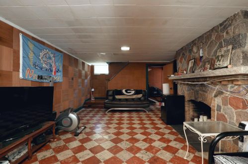 5602 Washington Blvd, Milwaukee WI  53208-1647 exterior