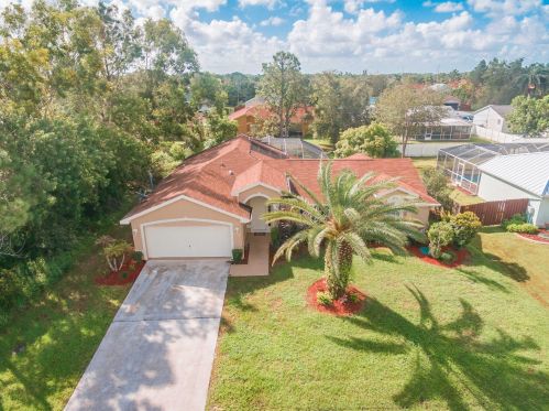 6777 Abigail Ave, Fort Pierce, FL 34983-8335