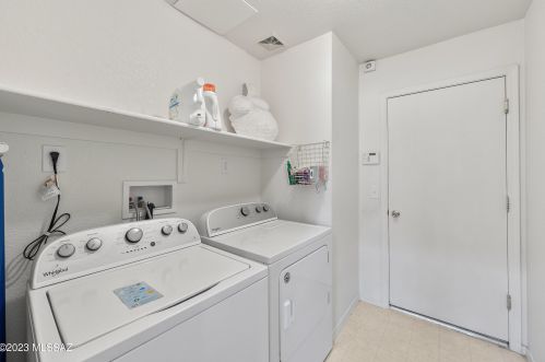 6931 Harrier Loop, Tucson AZ  85756-8614 exterior