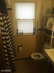 7280 Vaughan St, Detroit MI  48228-3223 exterior