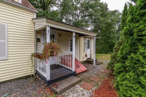 3 Barrett Ave, Concord, NH 03303-1307