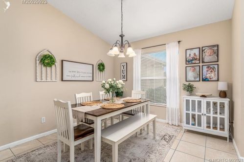 1170 Hunnicut Ave, Fort Pierce, FL 34953-5331