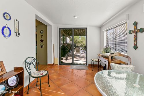 2421 Double O Pl, Tucson AZ 85713-6717 exterior