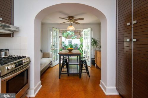 903 29 St, Philadelphia PA 19145-2402 exterior