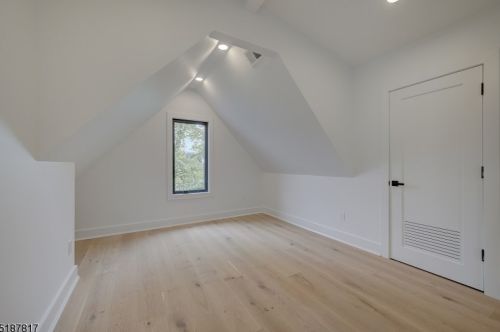 21 New St, Montclair NJ 07042-4543 exterior