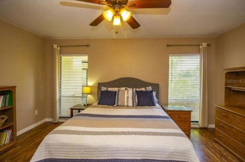 16155 Gardendale Dr, Tampa FL 33624-1132 exterior