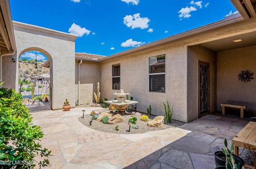 37989 Arroyo Way, Tucson AZ  85739-3067 exterior