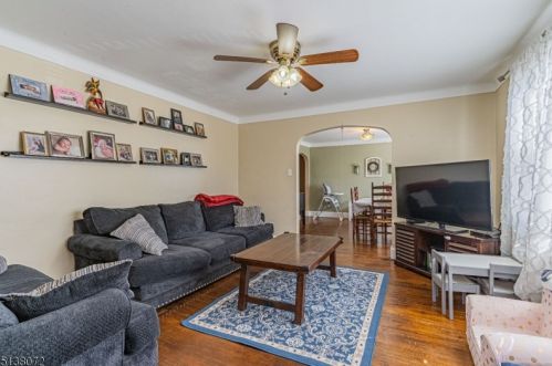 14 Walton Way, Hopatcong NJ  07843-1319 exterior