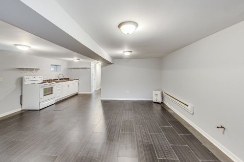 2947 Avers Ave, Chicago IL 60623-4543 exterior