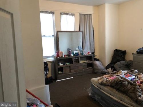 3524 Emerald St, Philadelphia PA 19134-2019 exterior