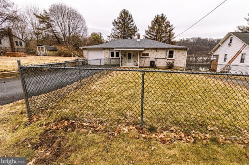 360 Prospect St, Primrose PA  17901-1243 exterior