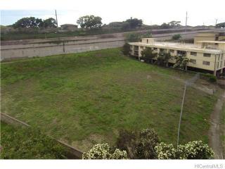 2965 Ala Napuaa Pl, Honolulu, HI 96818-2731